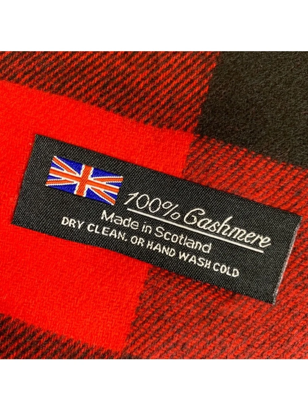 100% Cashmere Men's Red and Black Plaid Fringe Scarf